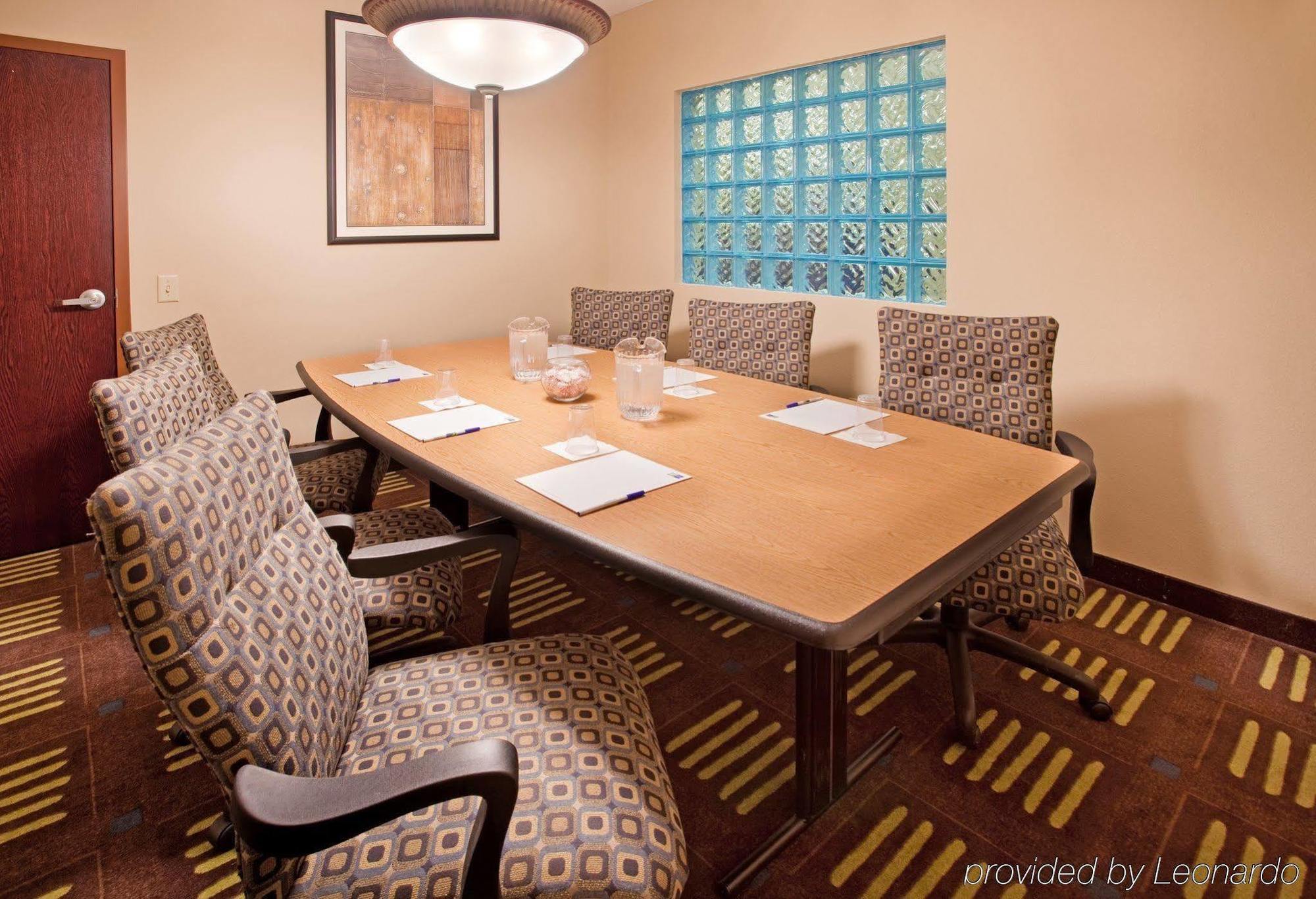 Holiday Inn Express Hotel & Suites St. Charles By Ihg Saint Charles Zařízení fotografie