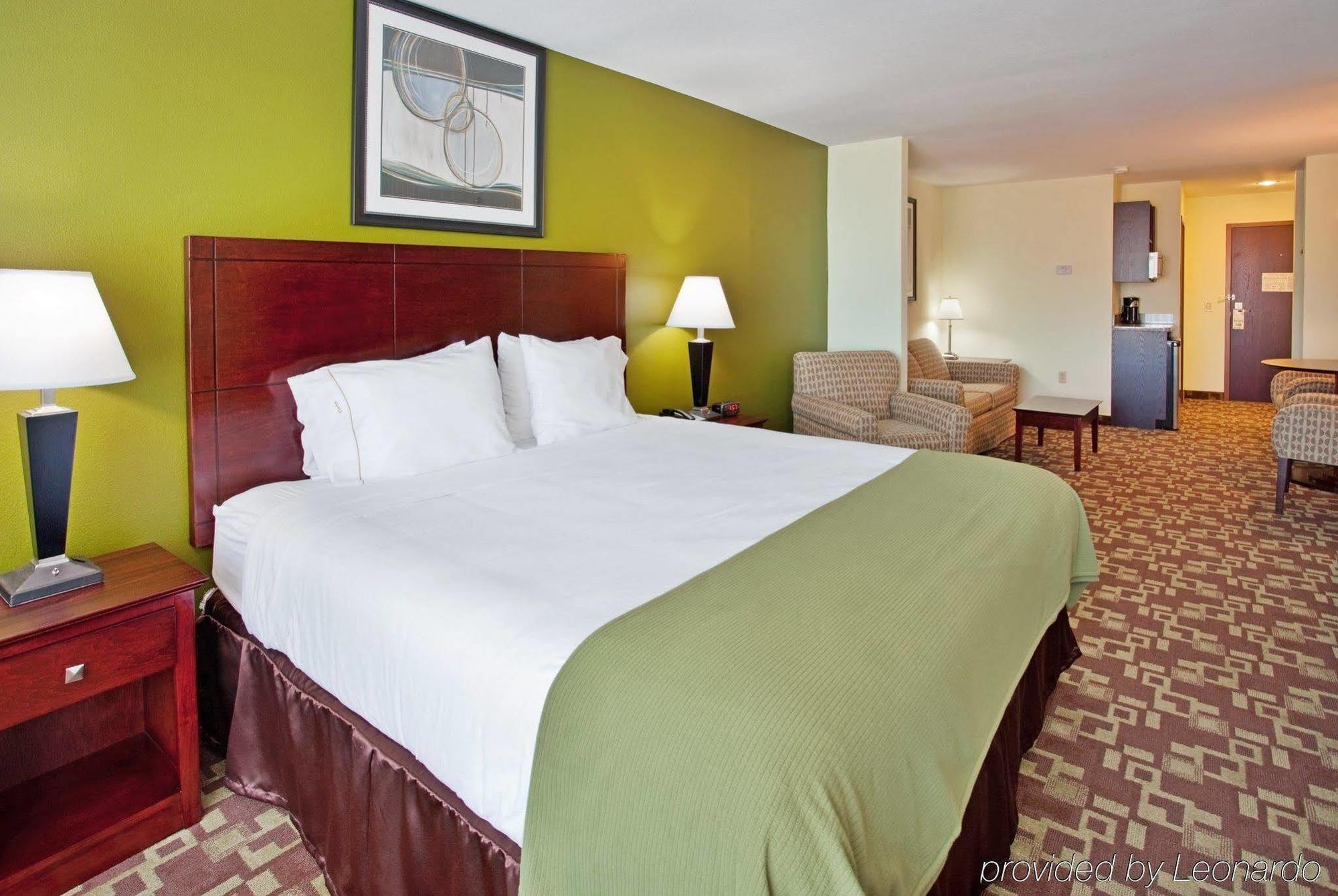 Holiday Inn Express Hotel & Suites St. Charles By Ihg Saint Charles Pokoj fotografie